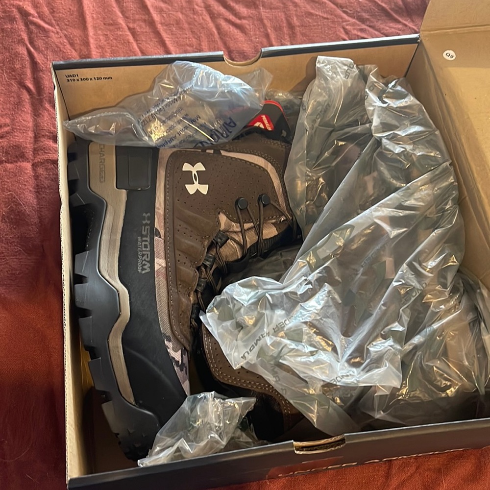 UNDER ARMOUR Weathered Duck Shoes UA Winter Booties poshmark.com/closet/kreed324